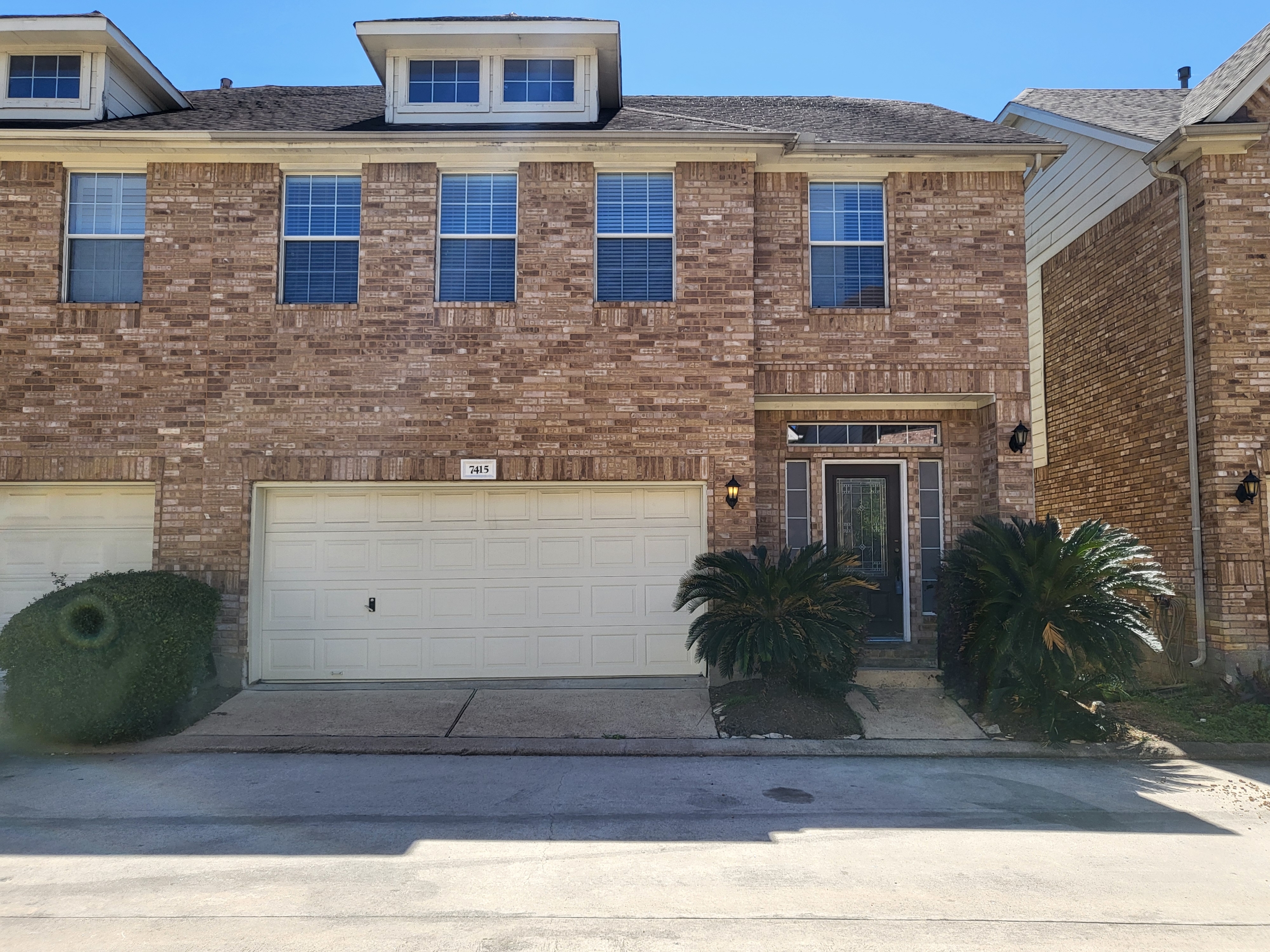 7415 Hollister Ridge - 1