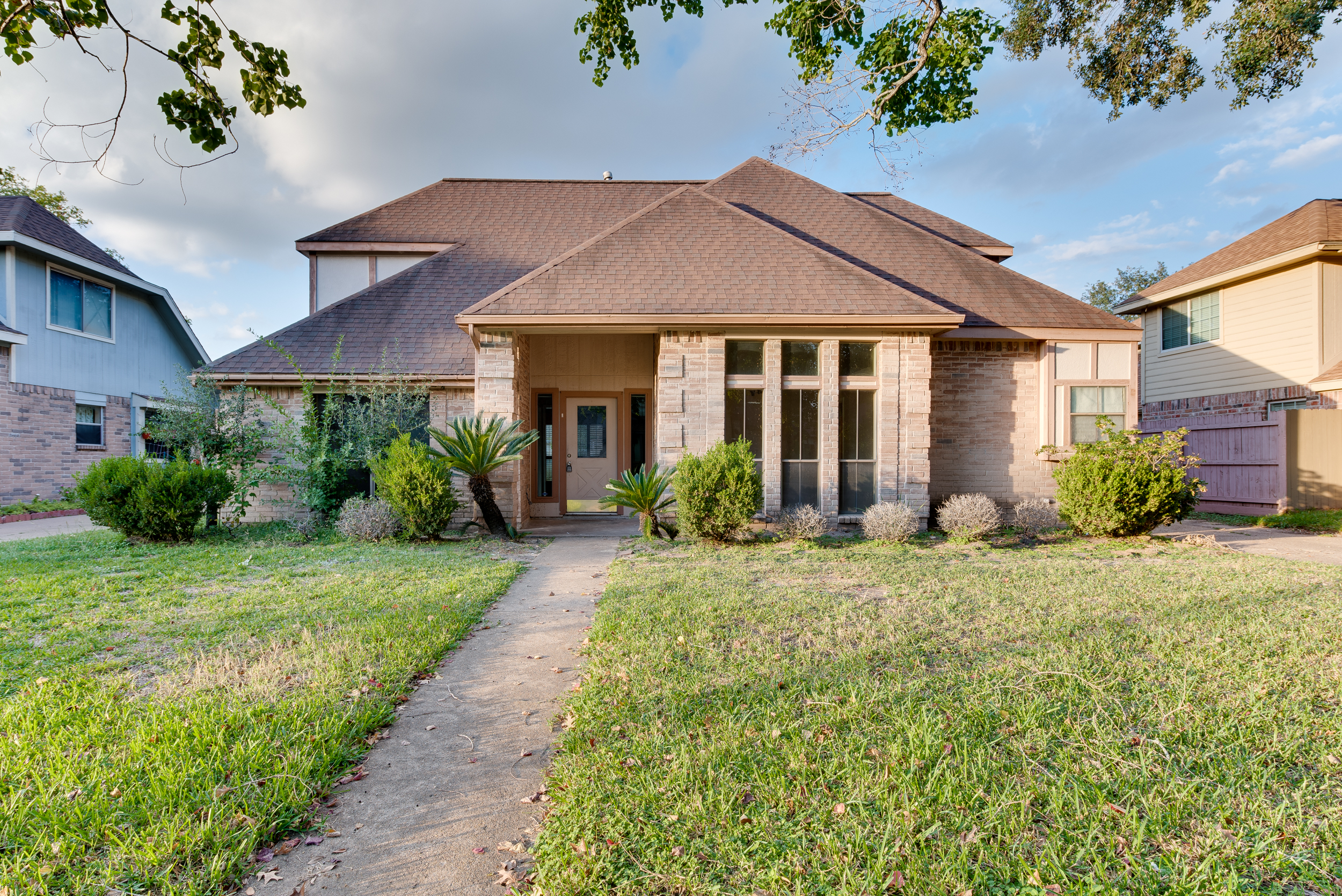 15114 Mira Vista Dr